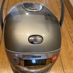 TOSHIBA 炊飯器