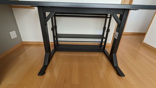 ゲーミングデスク