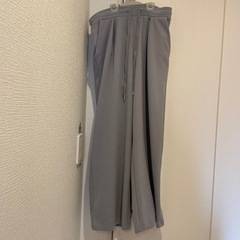 服/ファッション パンツ