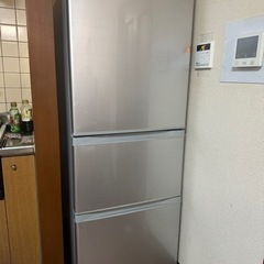 東芝製330L冷蔵庫