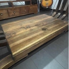 木製ガラステーブル アンティーク　重厚感　オーダー品　リビング