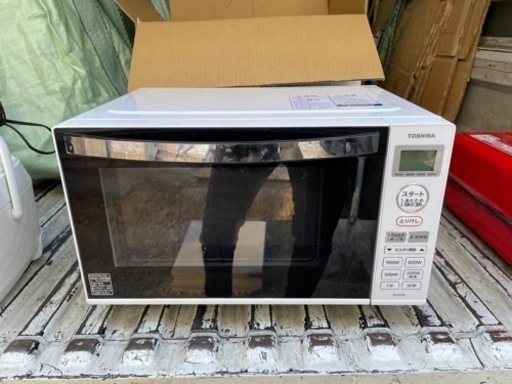 TOSHIBA　東芝　電子レンジ　ER-SS17A(W)　2021年式