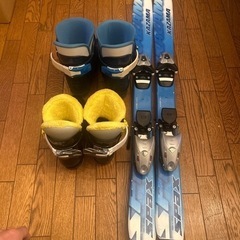 【売却決定】スキー板　スキーブーツ　子供
