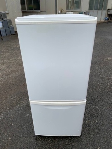 Panasonic ノンフロン冷凍冷蔵庫 NR-B144W-W形