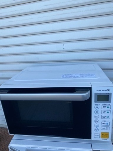 福岡市内配送無料　DA-YMWS18F1/電子レンジ/HERB Relax/YMW-S18F1/ヘルツフリー（国内どこでも使用可）/フラットテーブル/ヤマダ電機/2019年式/