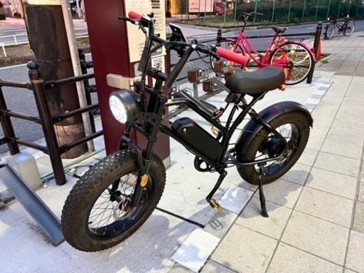美品　フル電動自転車　ひねちゃ　ブラック　新品バッテリー　充電器つき