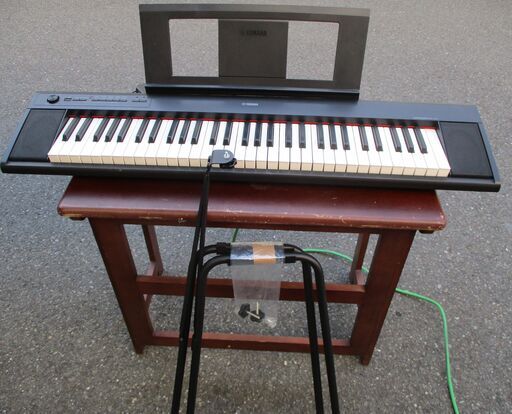 ☆ヤマハ YAMAHA NP-12B 61鍵盤電子キーボード KEYBOARD piaggeroピアジェーロ◆お家で本格練習・スタンド付き