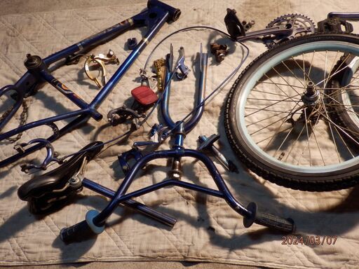 20インチBMX BMX 20インチ 45年前の物です。 堺市のチームアタッカーズ