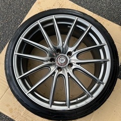 20インチアルミホイール　車のパーツ タイヤ、ホイール