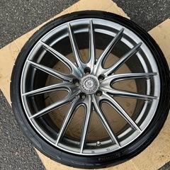 20インチアルミホイール　車のパーツ タイヤ、ホイール
