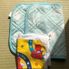 【美品】枕カバー2点とハンドタオル