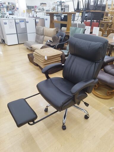【トレファク イオンモール常滑店】ニトリのフットレスト付きオフィスチェアです!