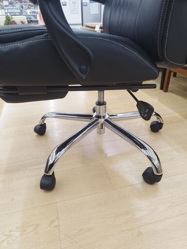 トレファク イオンモール常滑店】ニトリのフットレスト付きオフィス