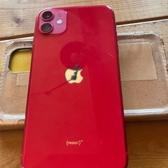 iPhone11 64g   シムフリー　本体　美品　レッド