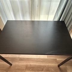 IKEA TARENDÖ ダイニングテーブル