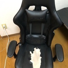 【成約済】Dowinx ゲーミングチェア／座椅子 