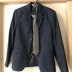 【お話し中】H＆M 子供用スーツ【150前後】 