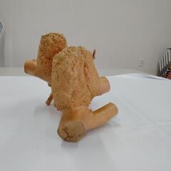 イチョウの木のコブの置物