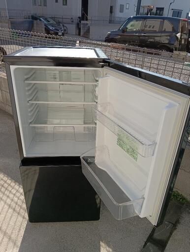 2017年製　ユーイング冷蔵庫 110L 西岡店 冷蔵庫 110L 2ドア 2017年製 ユーイング UR-FG110J ざくろ