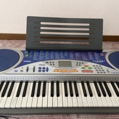 カシオの電子ピアノ　キーボード