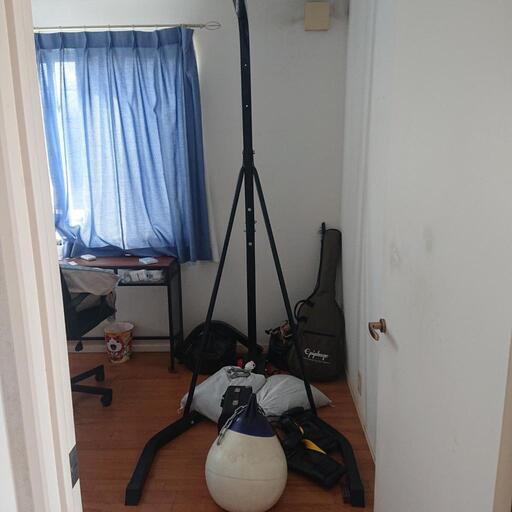 ボクシング練習用スタンド