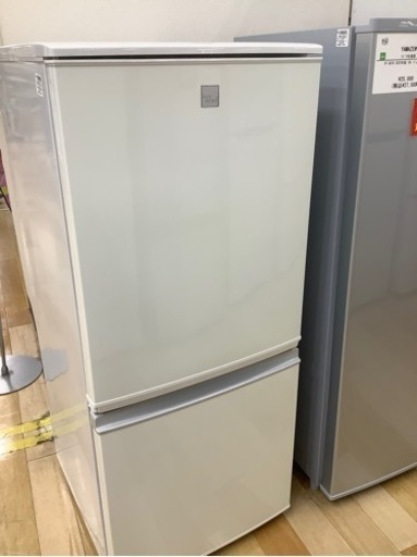【トレファクラパーク岸和田店】SHARP 2ドア冷蔵庫 2018年製【6ヶ月保証付】