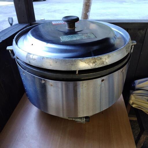 業務用炊飯器