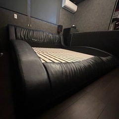 【ネット決済・配送可】家具 寝具　アルモニアベッドフレームキングサイズ