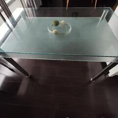ダイニングテーブル　ガラス　モダン　