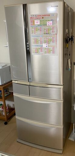 冷蔵庫（451L、2010年製）