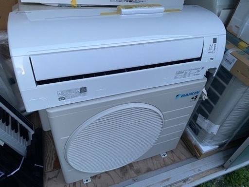 お薦め品‼️分解洗浄済み‼️ダイキン ルームエアコン2.2kW6-9畳用 2021年