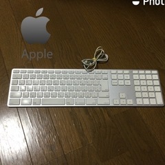 【Apple純正】キーボードA1243 テンキー付き USB接続...