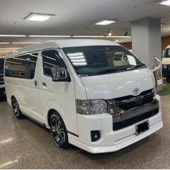 ハイエースワイド　フロントスポイラー　パールホワイト