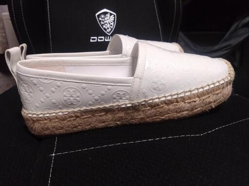 【新品未使用】トリーバーチ　エスパドリーユ 譲渡決定【トリーバーチ】【未使用】【ウィメンズエスパドリーユ】