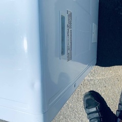 ♦️HITACHI除湿形電気衣類乾燥機 【2019年製 】DE-N40WX