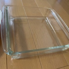 お譲りが決まりましたiwaki(イワキ) 耐熱ガラス ケーキ型 ...