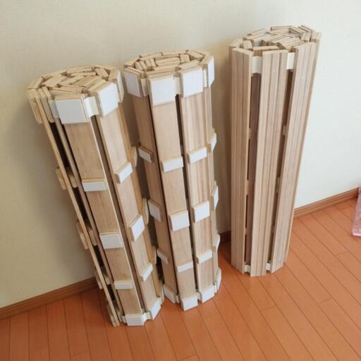【バラ可/一個２０００円】ニトリ丸めてしまえる桐すのこベット(シングル)