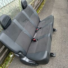 【引き取り限定】ハイエースセカンドシート　200系　6型　ダークプライムⅡ 新車外し