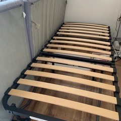 IKEA 折りたたみベッド　家具 ベッド シングルベッド