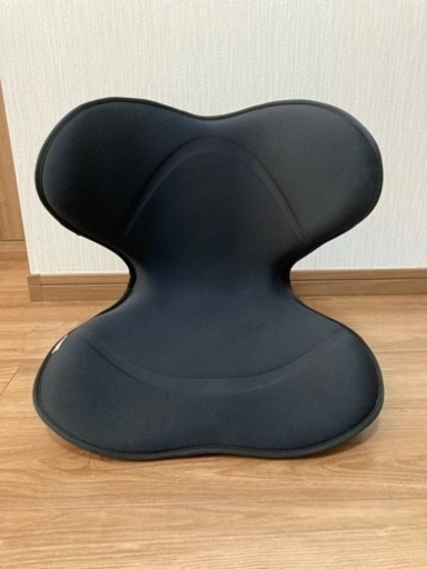 スタイル Style ブラック 美品 姿勢矯正 骨盤サポートチェア 座椅子 MTG