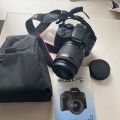 お話中　CANON eos kiss x7 レンズ付き  