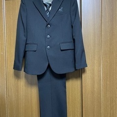140cm卒業、入学式のスーツ
