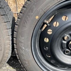 軽自動車用 スタッドレスタイヤ 4本セット 鉄ホイール付