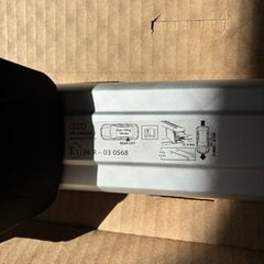 アウディ　Q5 純正ベースキャリアその他