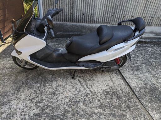 YAMAHAマジェスティ125　コマジェ