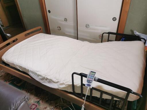 電動　介護ベッド　動作確認済み