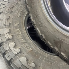 トーヨー オープンカントリー M/T 265\\75r16 ランクル ハイラックス 四駆