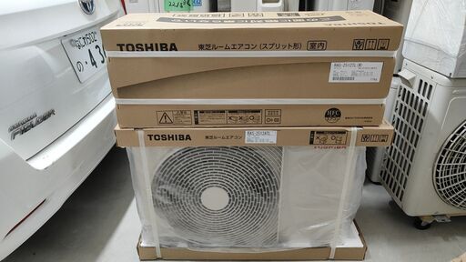 新品02 東芝2022年式8畳適用エアコン49000円＠本体のみ＠引取り限定