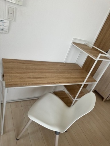 デスク［LOWYA］\u0026チェア［IKEA］