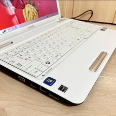 最終値下げ】すぐ使える、使いやすいテンキー搭載のノートパソコン